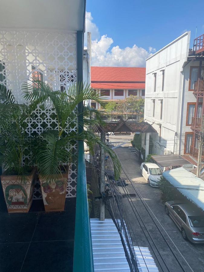Lemon Guesthouse チエンマイ エクステリア 写真